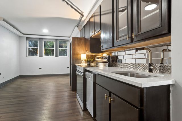 4134 N Keystone Avenue G, Chicago, IL 60641