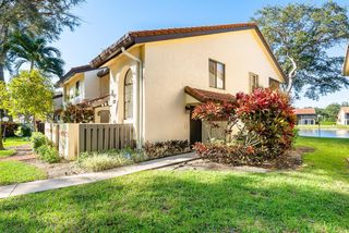 10423 S Circle Lake Drive 202, Boynton Beach, FL 33437