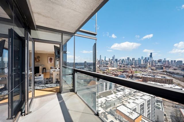 860 W Blackhawk Street 2108, Chicago, IL 60642