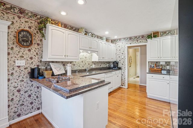 4634 Harbor View Terrace, Morganton, NC 28655