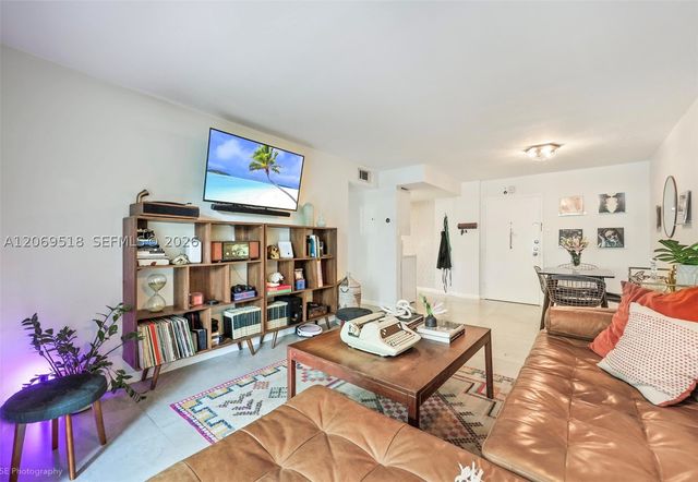 3304 Virginia St 2B, Miami, FL 33133