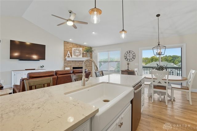 41 Louise Drive, Springboro, OH 45066