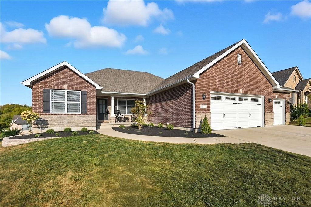 41 Louise Drive, Springboro, OH 45066