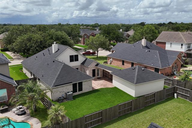 2517 Black Skimmer Court, League City, TX 77573