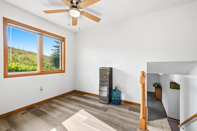 1204 6th Street NE, Minot, ND 58703