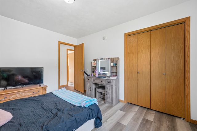 1204 6th Street NE, Minot, ND 58703