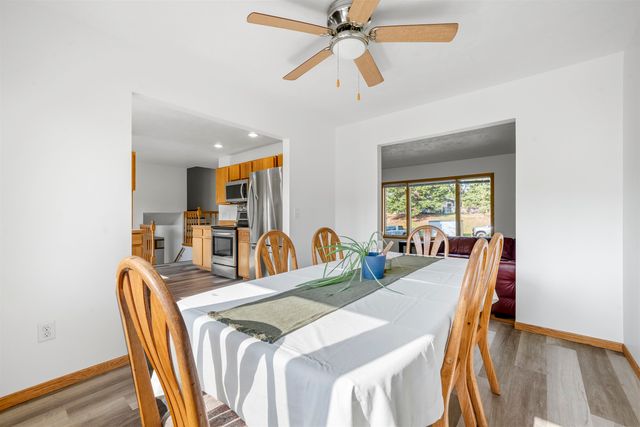 1204 6th Street NE, Minot, ND 58703