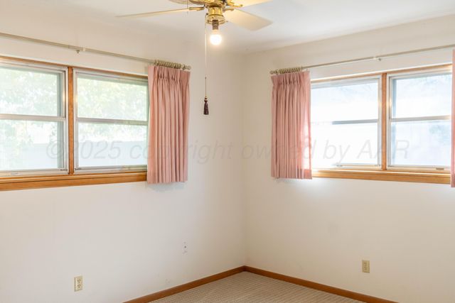 1315 S Canadian Street, Wheeler, TX 79096