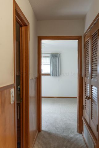 1315 S Canadian Street, Wheeler, TX 79096