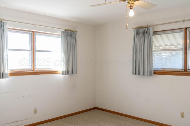 1315 S Canadian Street, Wheeler, TX 79096