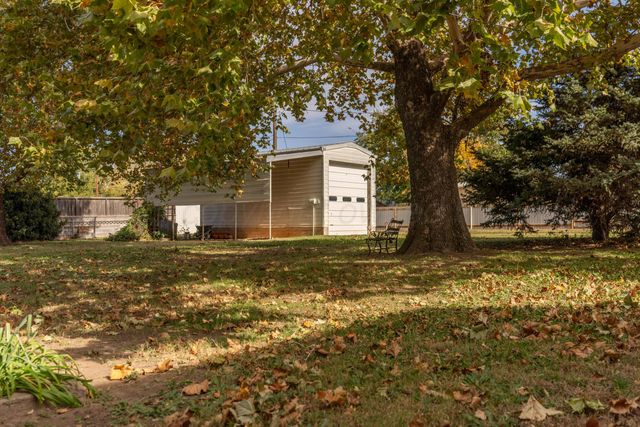 1315 S Canadian Street, Wheeler, TX 79096