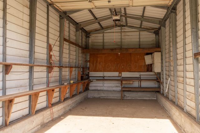 1315 S Canadian Street, Wheeler, TX 79096