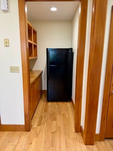 39 Newman Rd, Arlington, MA 02474