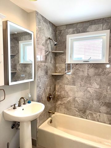 39 Newman Rd, Arlington, MA 02474