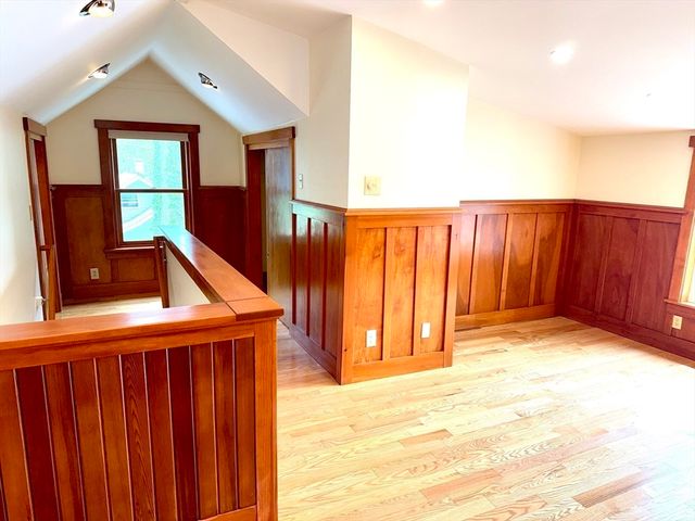 39 Newman Rd, Arlington, MA 02474