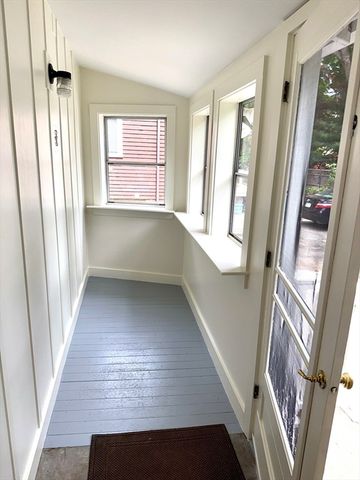 39 Newman Rd, Arlington, MA 02474