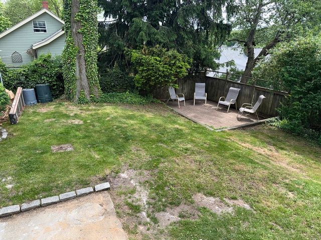 39 Newman Rd, Arlington, MA 02474