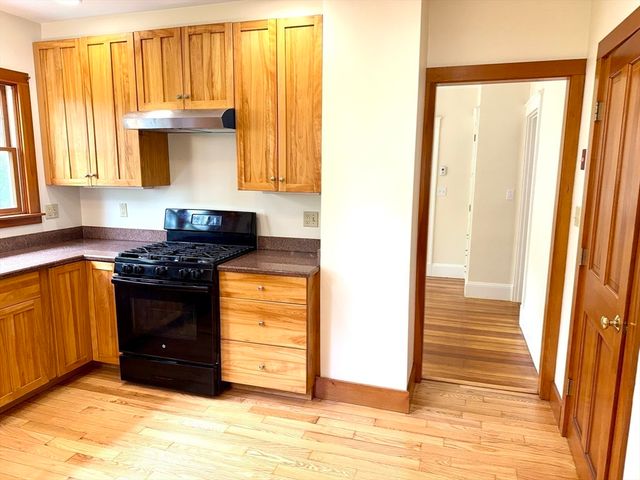 39 Newman Rd, Arlington, MA 02474