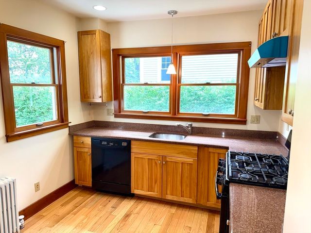 39 Newman Rd, Arlington, MA 02474