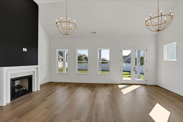 7404 Legends Way, Murfreesboro, TN 37129