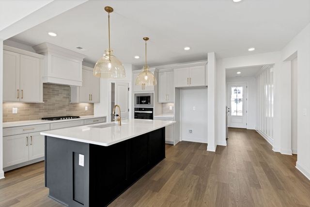 7404 Legends Way, Murfreesboro, TN 37129