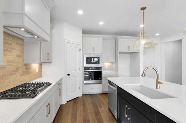 7404 Legends Way, Murfreesboro, TN 37129