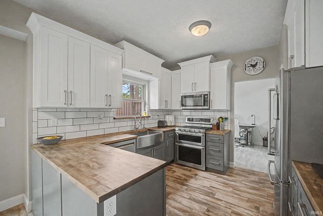 409 Castlewood Court, Lafayette, IN 47905