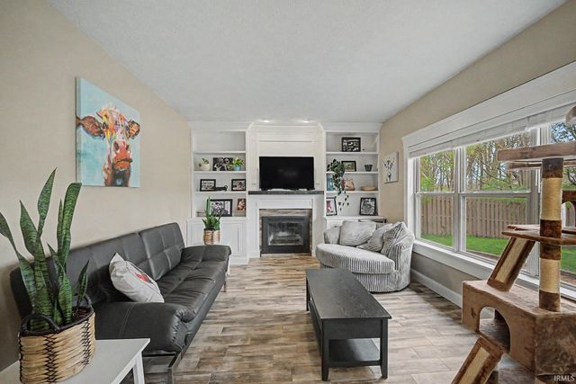 409 Castlewood Court, Lafayette, IN 47905