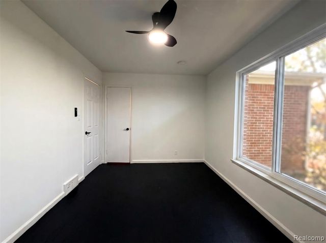 8573 E Outer Drive, Detroit, MI 48213