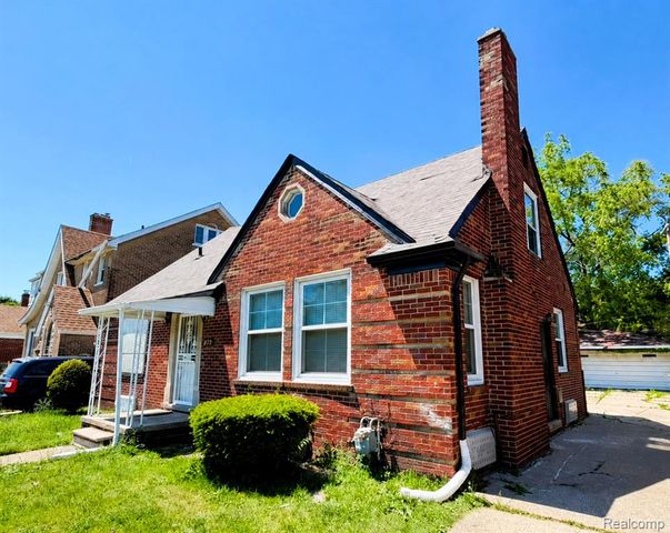 8573 E Outer Drive, Detroit, MI 48213