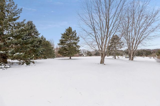 20042 Wild Rice Drive NE, Wyoming, MN 55092