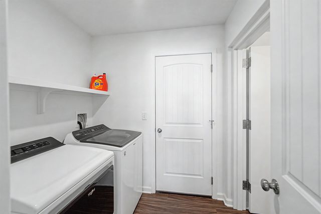 433 Dala Dr., Lindsborg, KS 67456