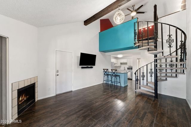 30 E Brown Road 2070, Mesa, AZ 85201