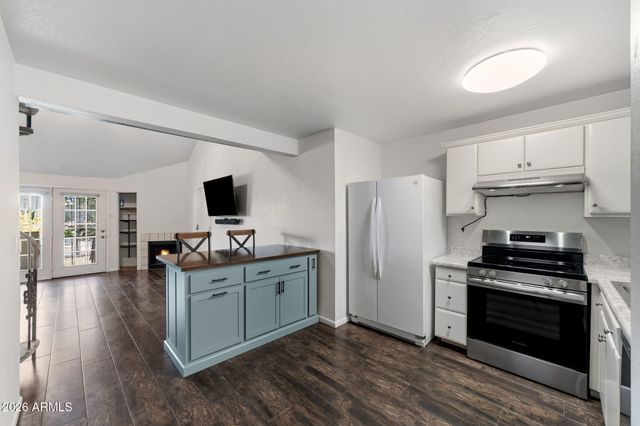 30 E Brown Road 2070, Mesa, AZ 85201