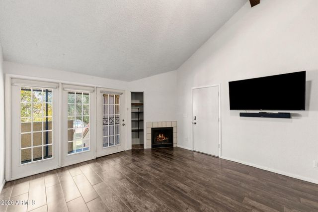 30 E Brown Road 2070, Mesa, AZ 85201