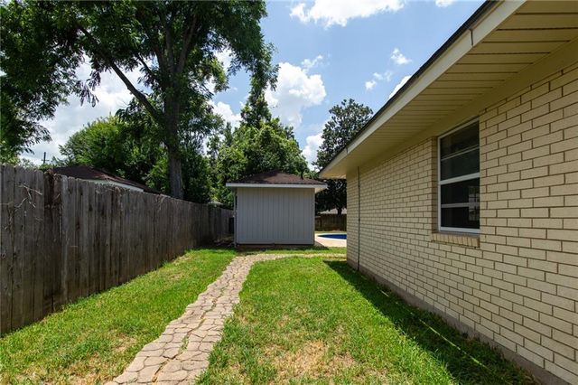 4011 LEON Drive, Alexandria, LA 71303