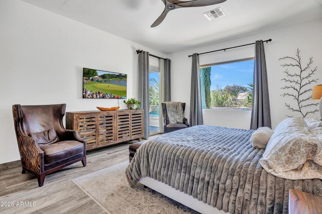 Image 17 of property listing at 5220 E BARWICK Drive, Cave Creek, AZ 85331