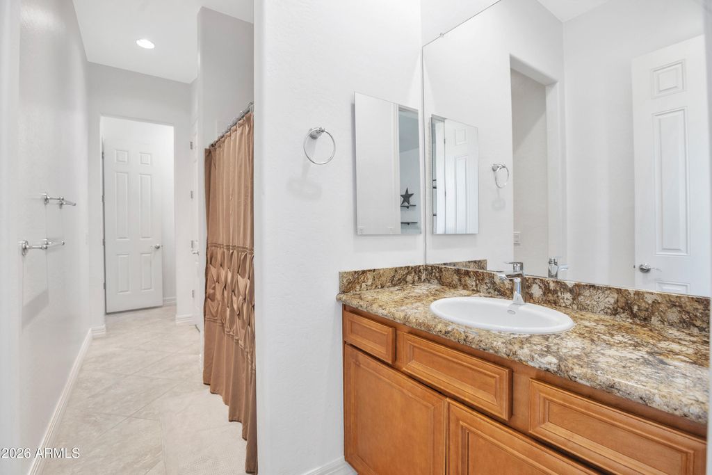 Image 23 of property listing at 5220 E BARWICK Drive, Cave Creek, AZ 85331