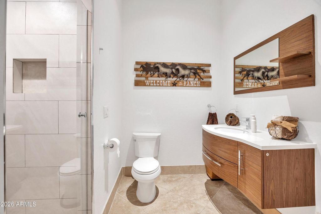 Image 29 of property listing at 5220 E BARWICK Drive, Cave Creek, AZ 85331