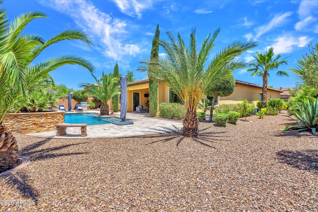 Image 37 of property listing at 5220 E BARWICK Drive, Cave Creek, AZ 85331