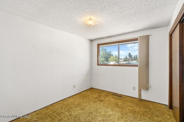 2017 N POST ST, Post Falls, ID 83854