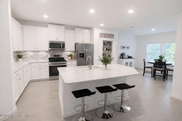 9674 GAYNOR Circle, Jacksonville, FL 32219