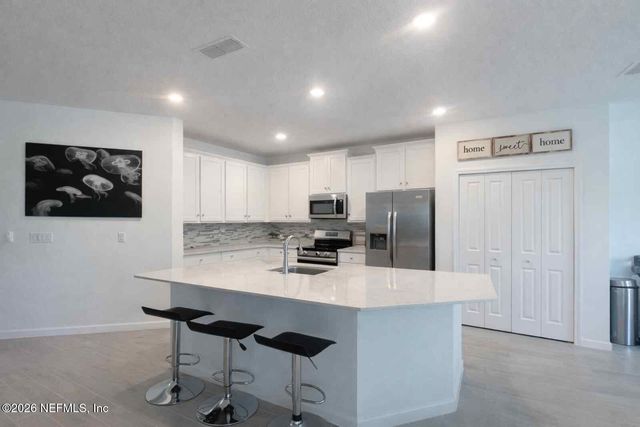 9674 GAYNOR Circle, Jacksonville, FL 32219