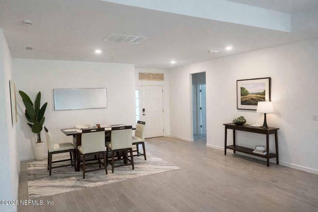 9674 GAYNOR Circle, Jacksonville, FL 32219