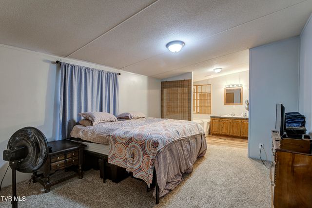 352 Bear Hollow Road, Bristol, TN 37620