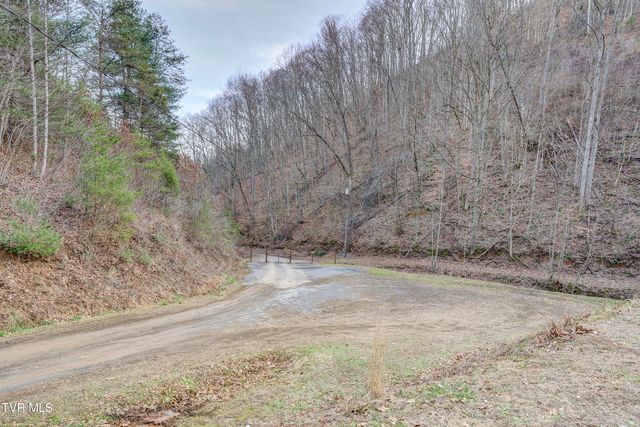 352 Bear Hollow Road, Bristol, TN 37620