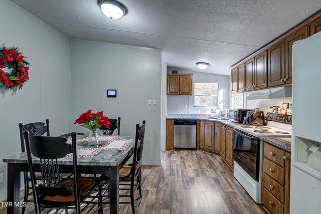 352 Bear Hollow Road, Bristol, TN 37620