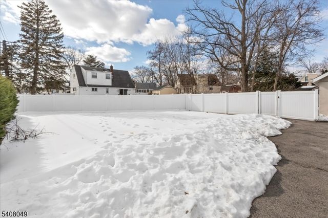 1044 Madison Hill Rd, Clark Twp., NJ 07066