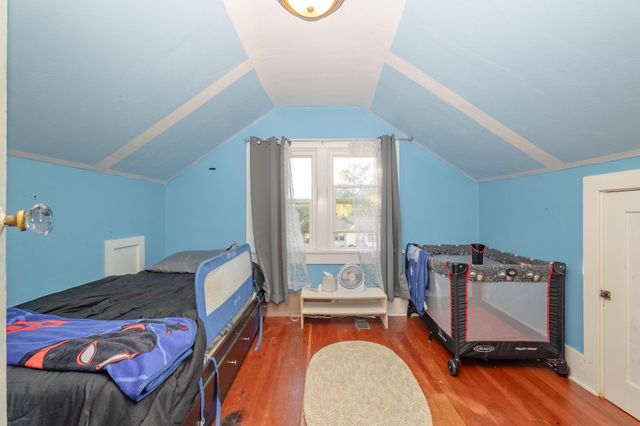 1017 Hawthorne Street, Alexandria, MN 56308