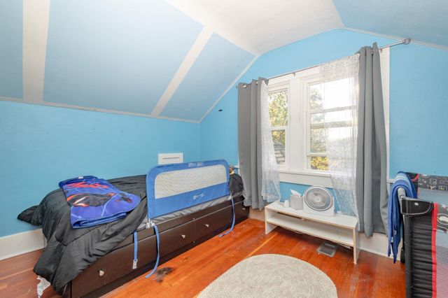 1017 Hawthorne Street, Alexandria, MN 56308